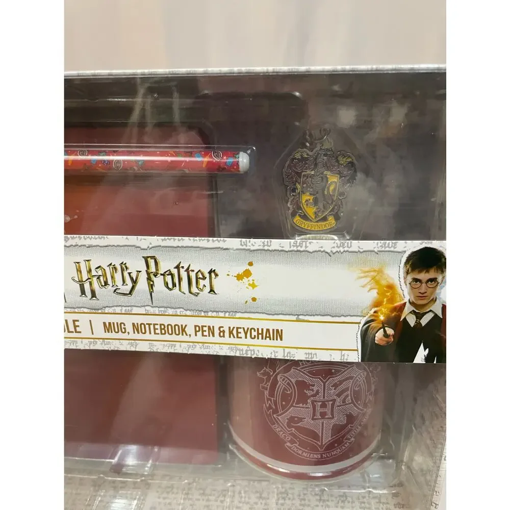 Harry Potter Stationary Bundle Gryffindor Red Mug Journal Pen Keychain Gift NEW